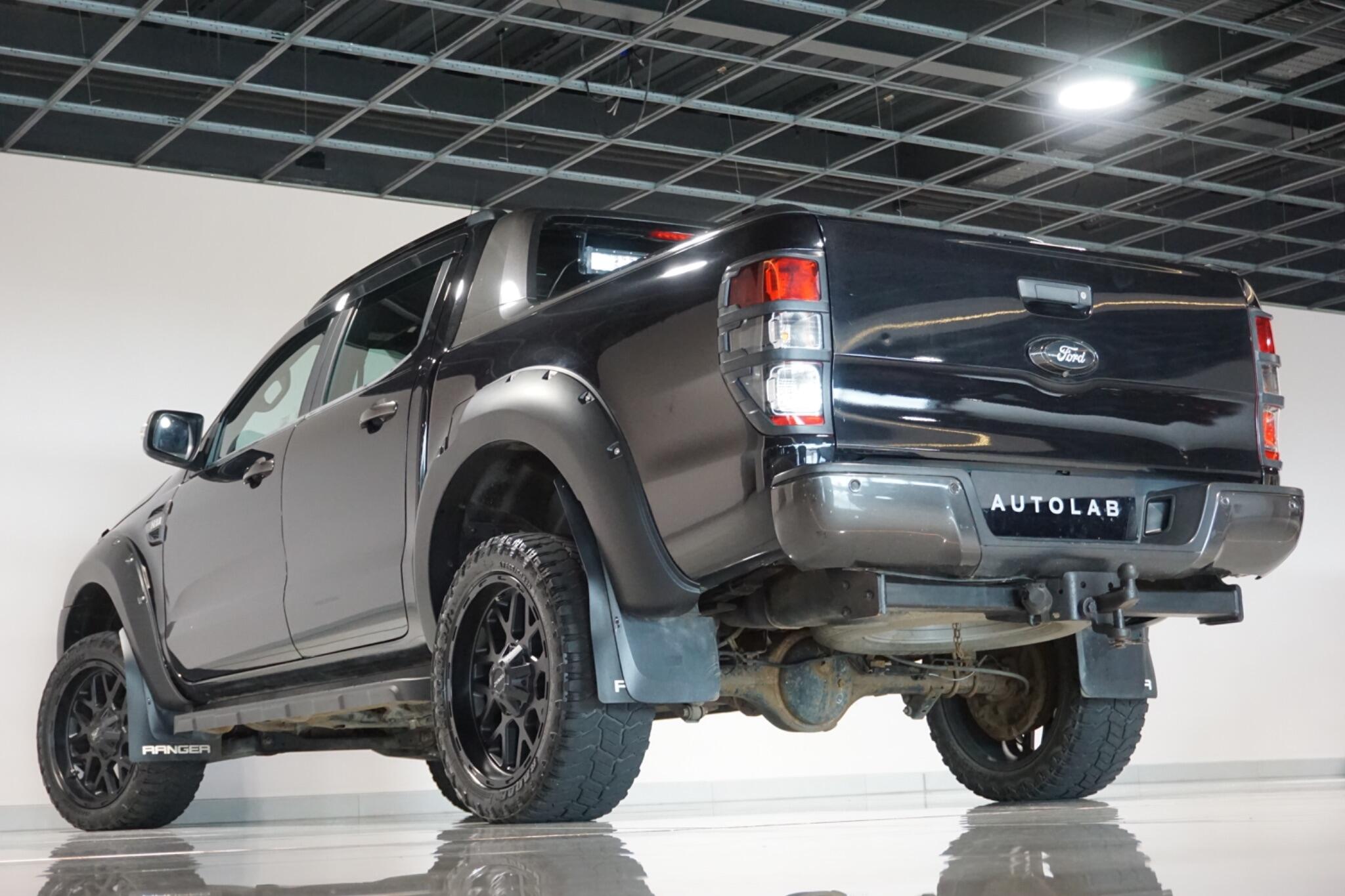Ford Ranger 3.2 TDCi Wildtrak Pickup Double Cab 4dr Diesel Auto 4WD Euro 5 (200 ps)